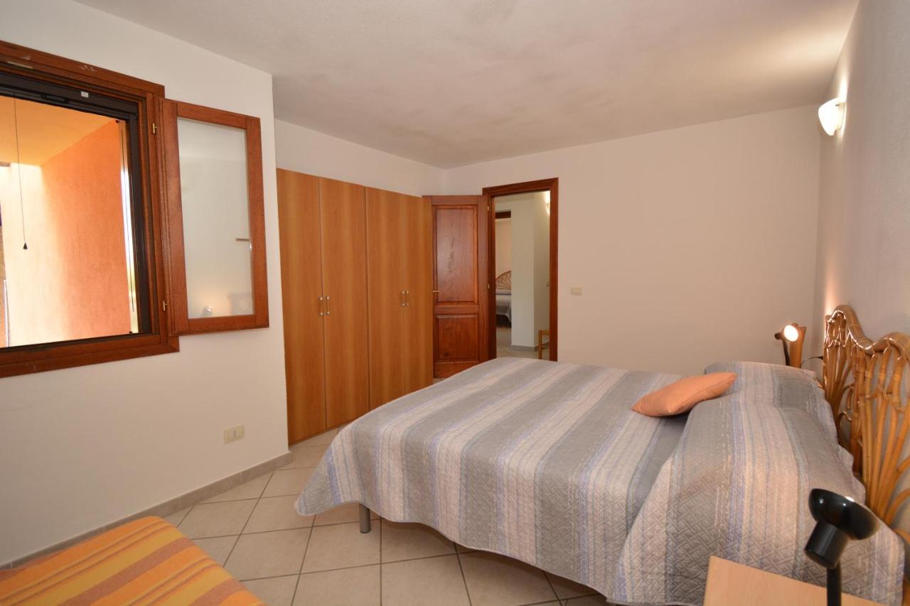 Apartamento Citai Con Splendida Vista Mare San Teodoro  Exterior foto