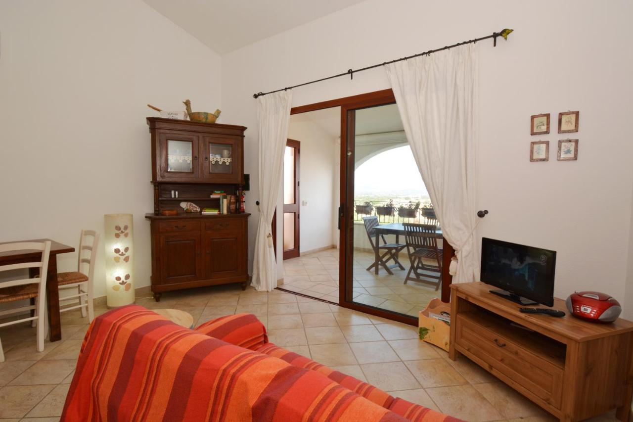 Apartamento Citai Con Splendida Vista Mare San Teodoro  Exterior foto