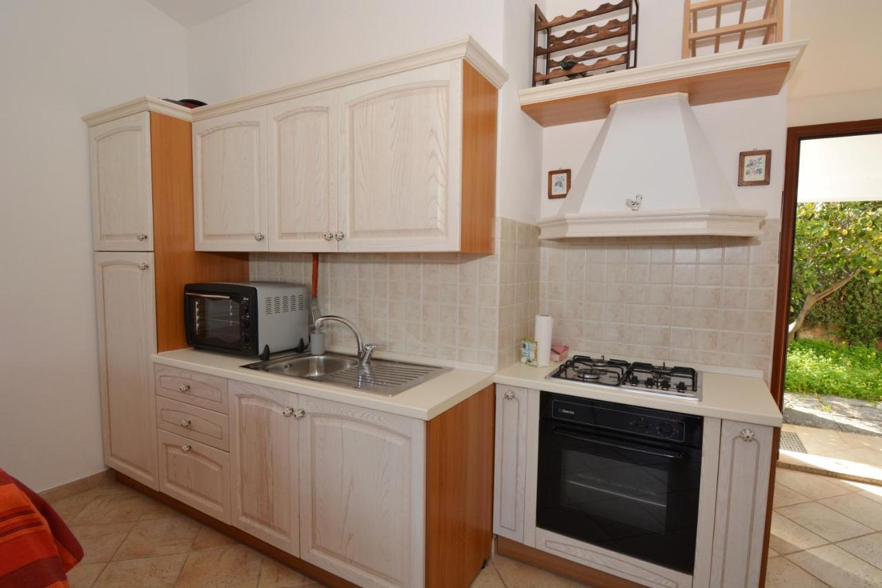 Apartamento Citai Con Splendida Vista Mare San Teodoro  Exterior foto