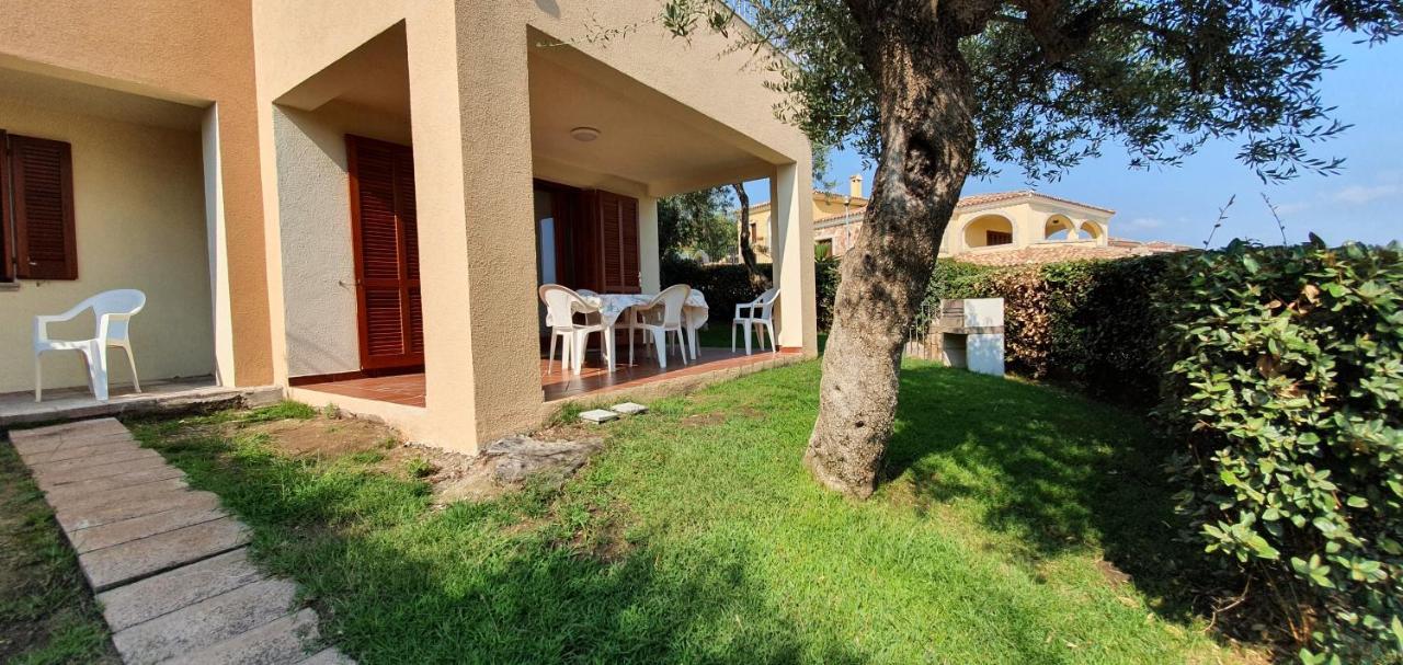 Apartamento Citai Con Splendida Vista Mare San Teodoro  Exterior foto