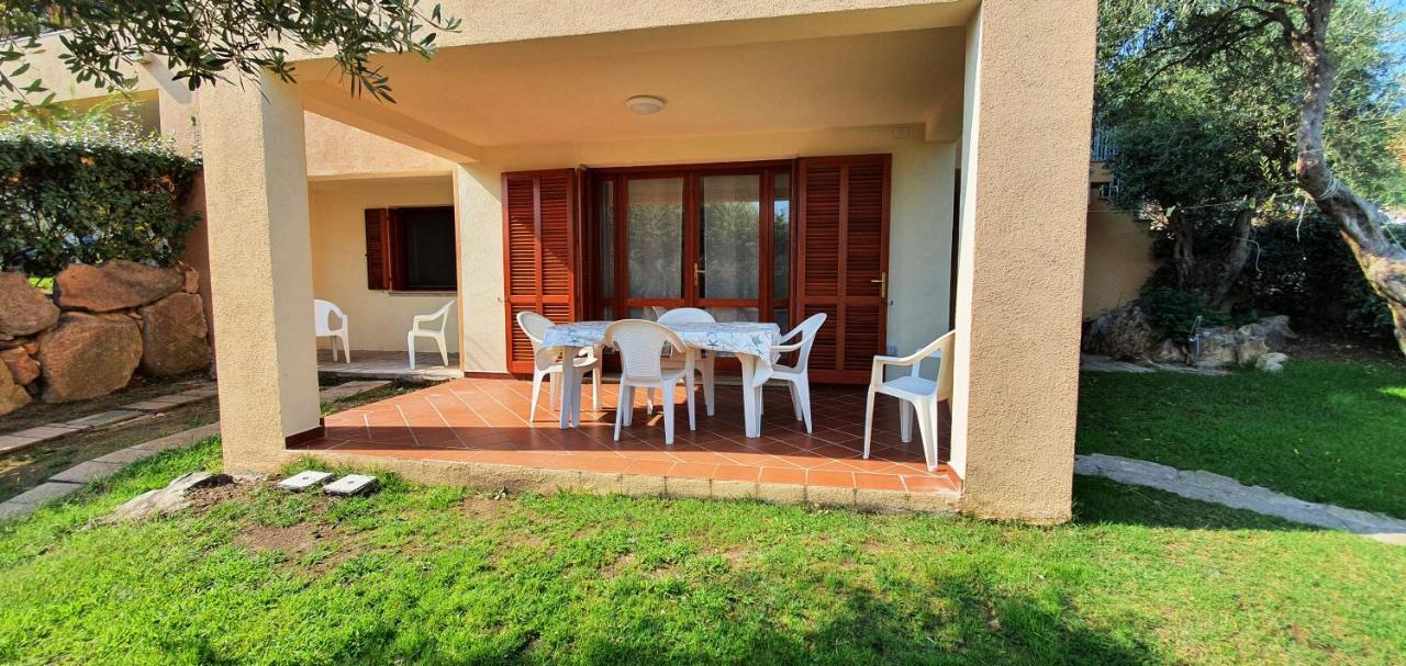 Apartamento Citai Con Splendida Vista Mare San Teodoro  Exterior foto