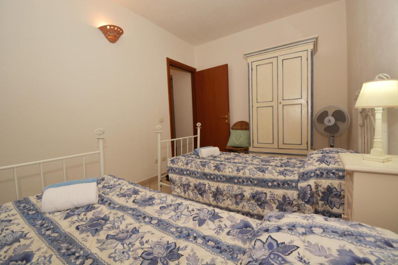 Apartamento Citai Con Splendida Vista Mare San Teodoro  Exterior foto